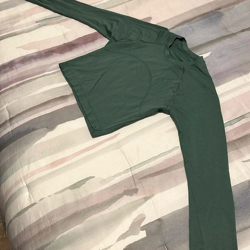 lululemon Swiftly Tech 2.0 Forest Green Long Sleeve Tee